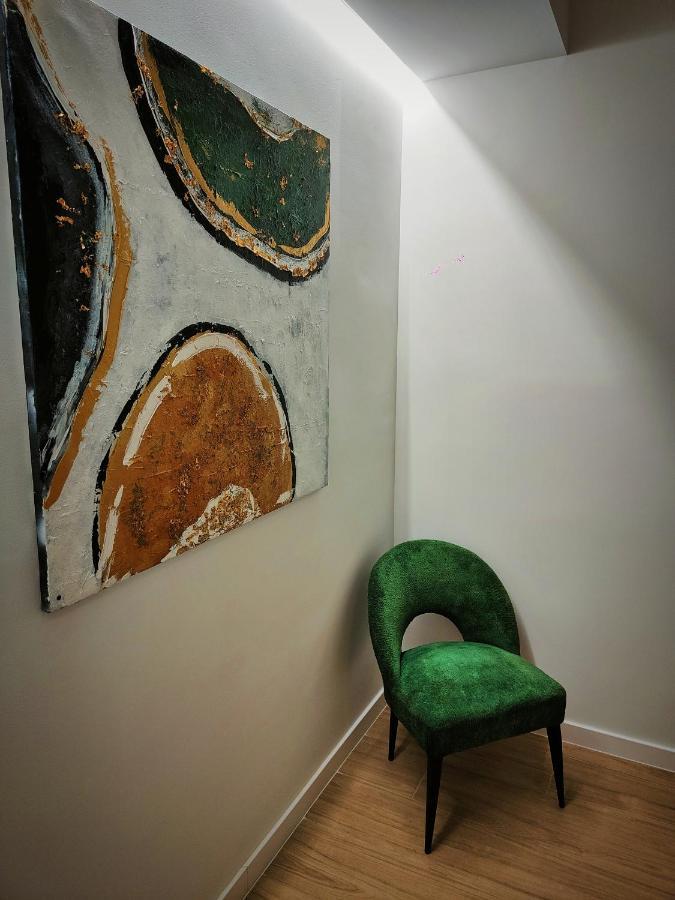 Artes Hlius Luxury Apartment *