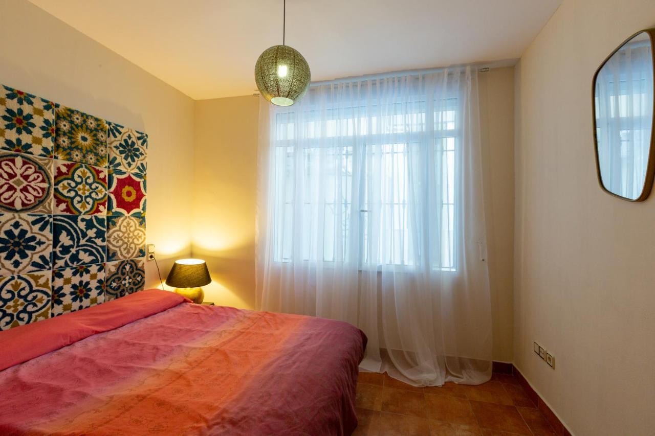 Cozy Near The Center, Torres De Serrano Apartment *
