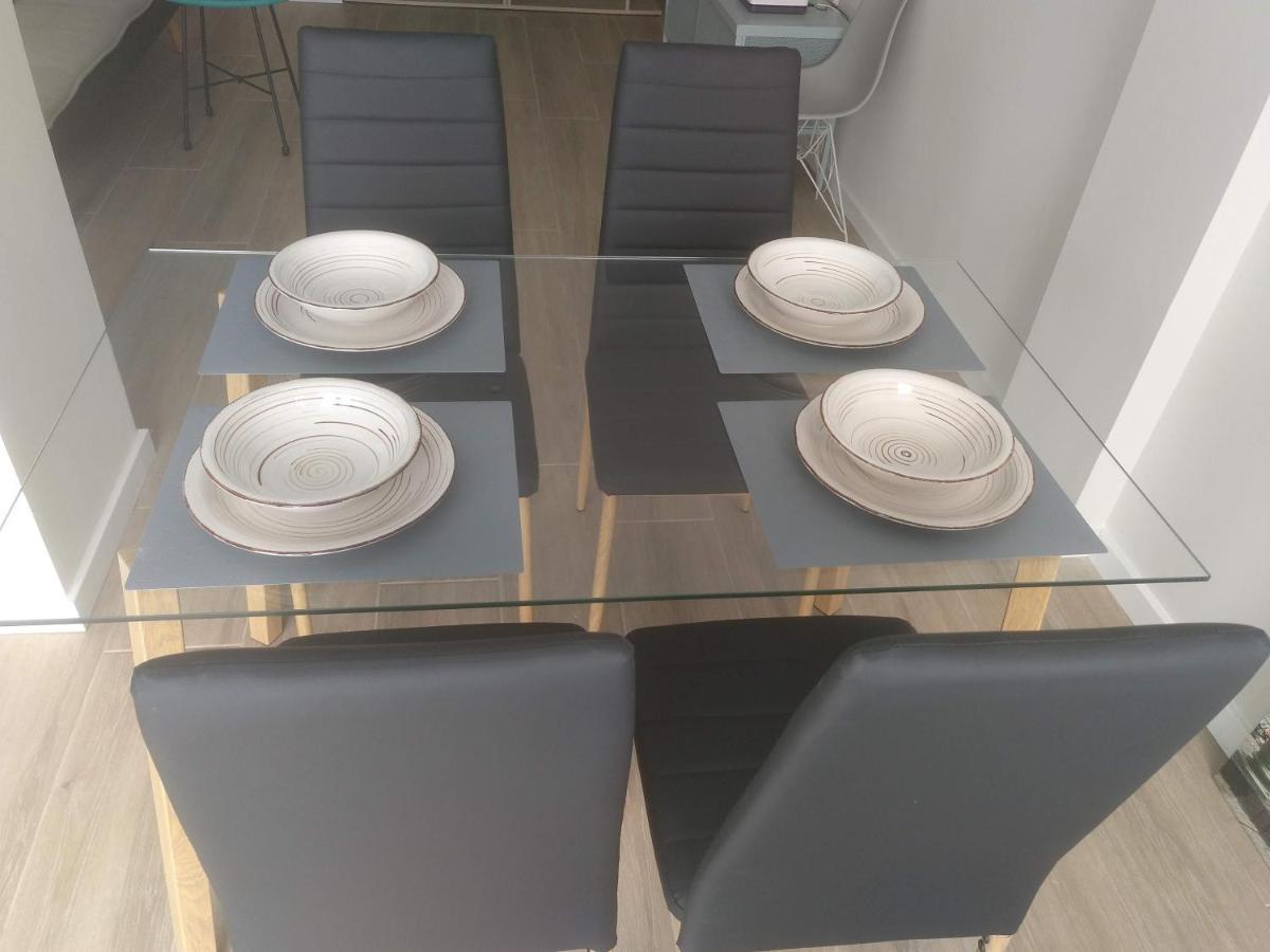 Moderno De 70 Metros A 300 Metros De La Playa Apartamento