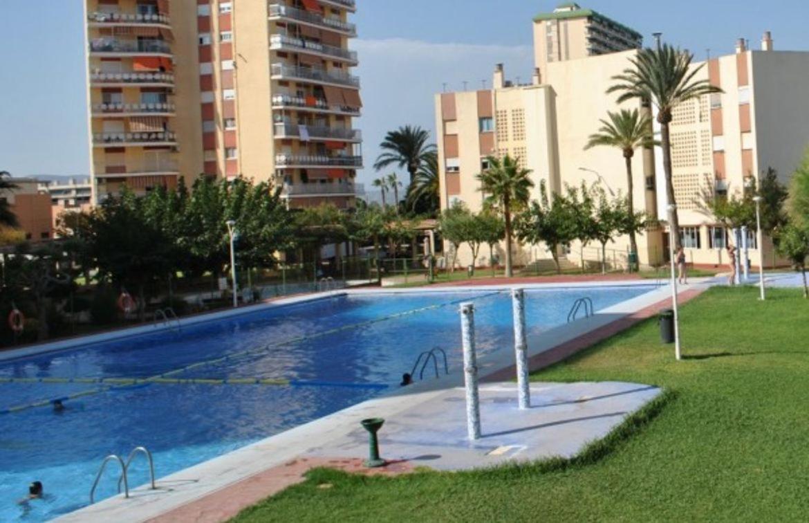 Con Vistas Al Mar A Pocos Metros De La Playa Apartment