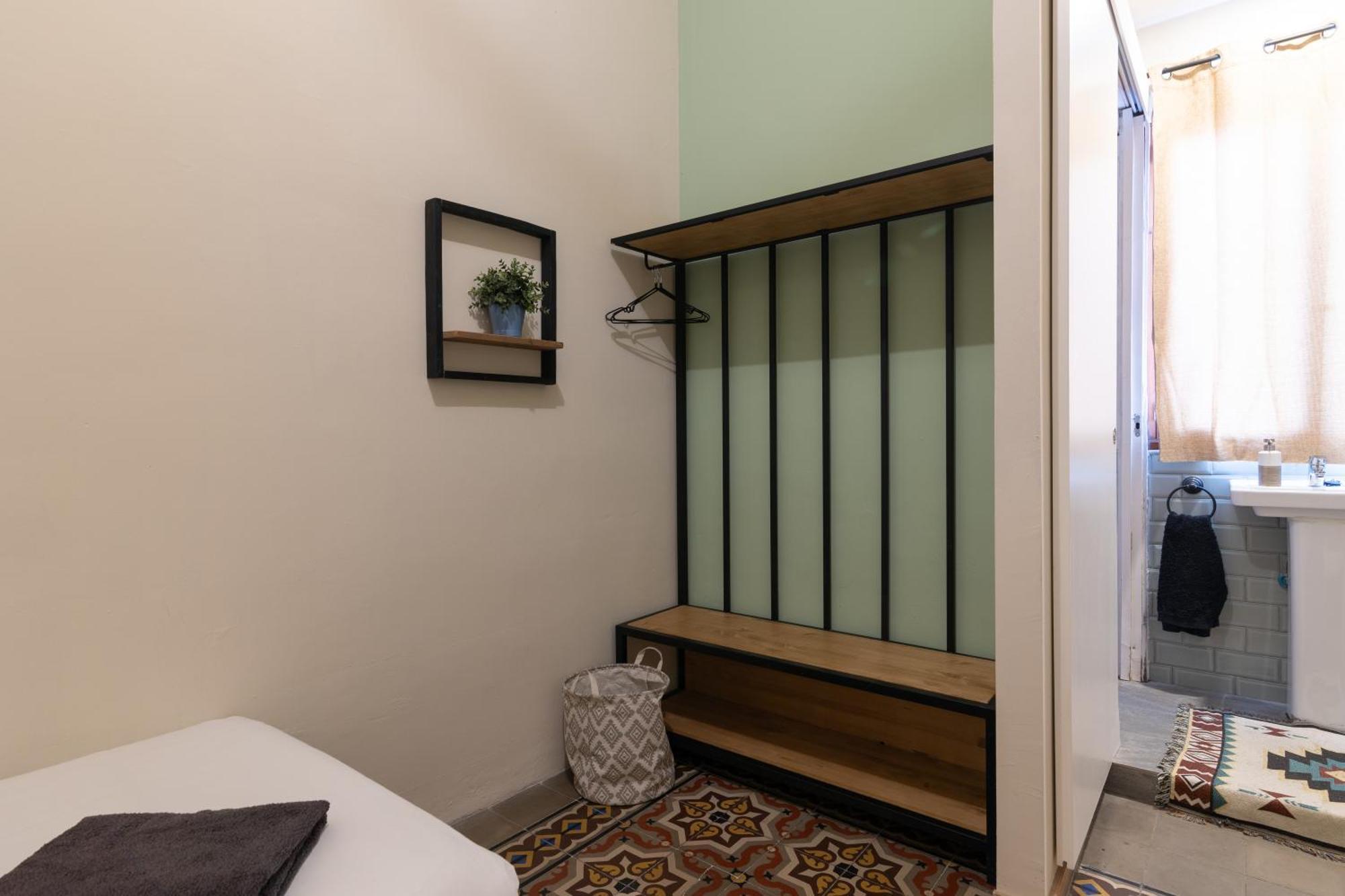 Bird House Bed and breakfast Valencia