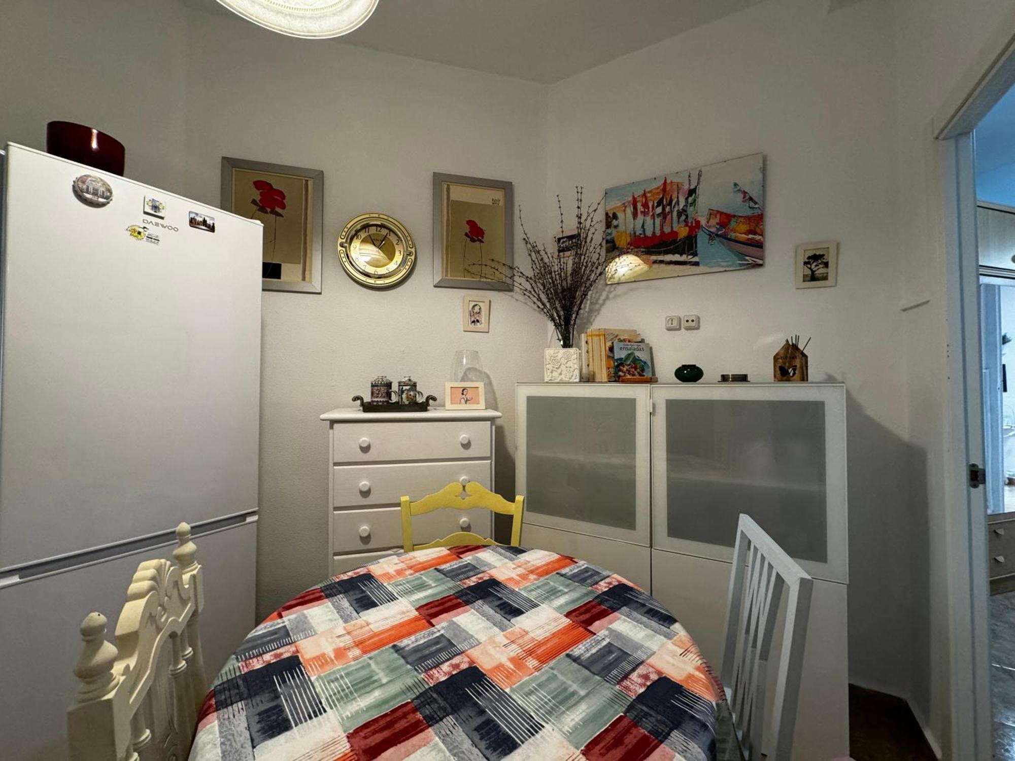 Apartment Russafa Codrut