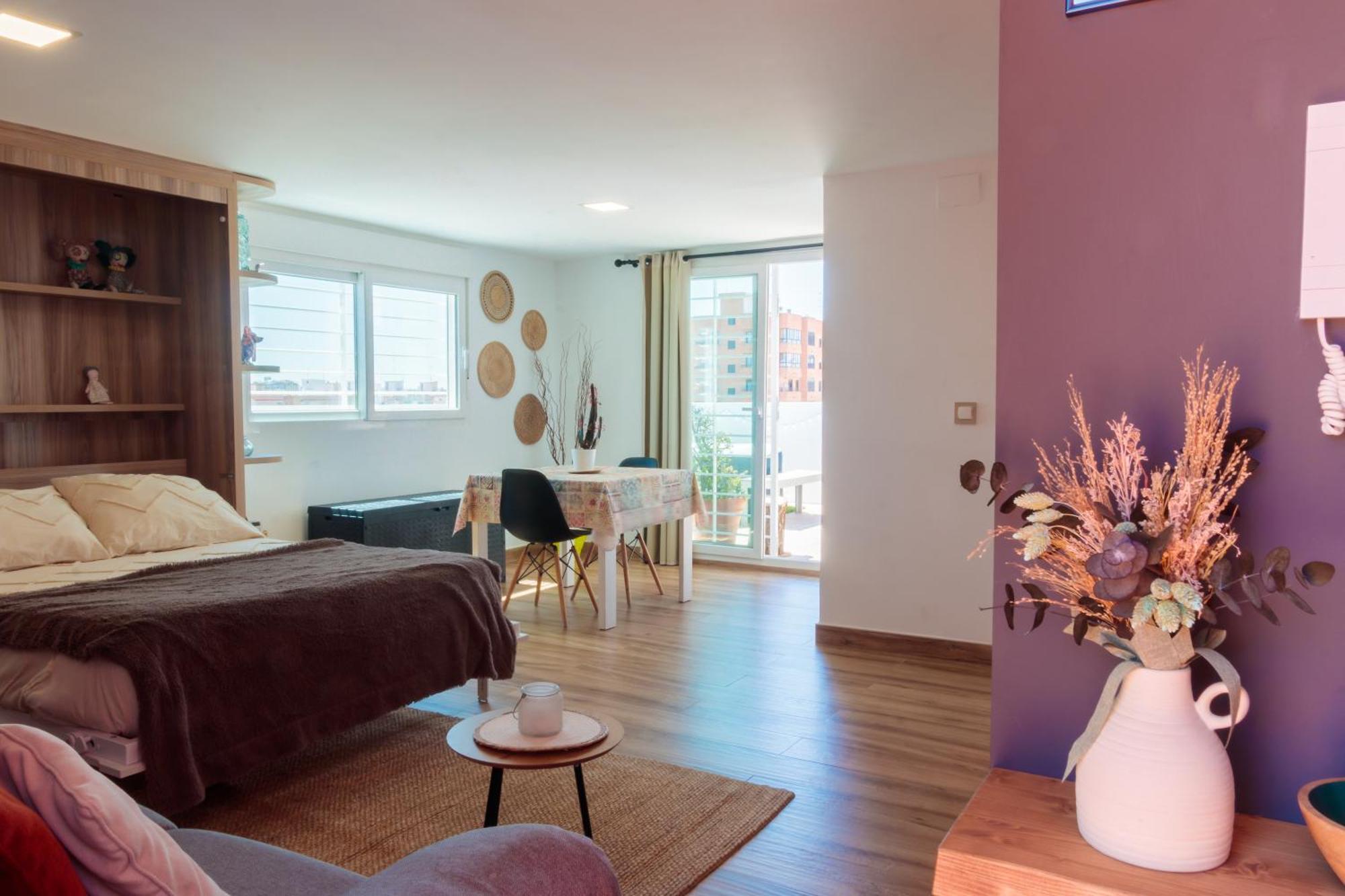 Precioso Atico En Valencia. Apartamento *