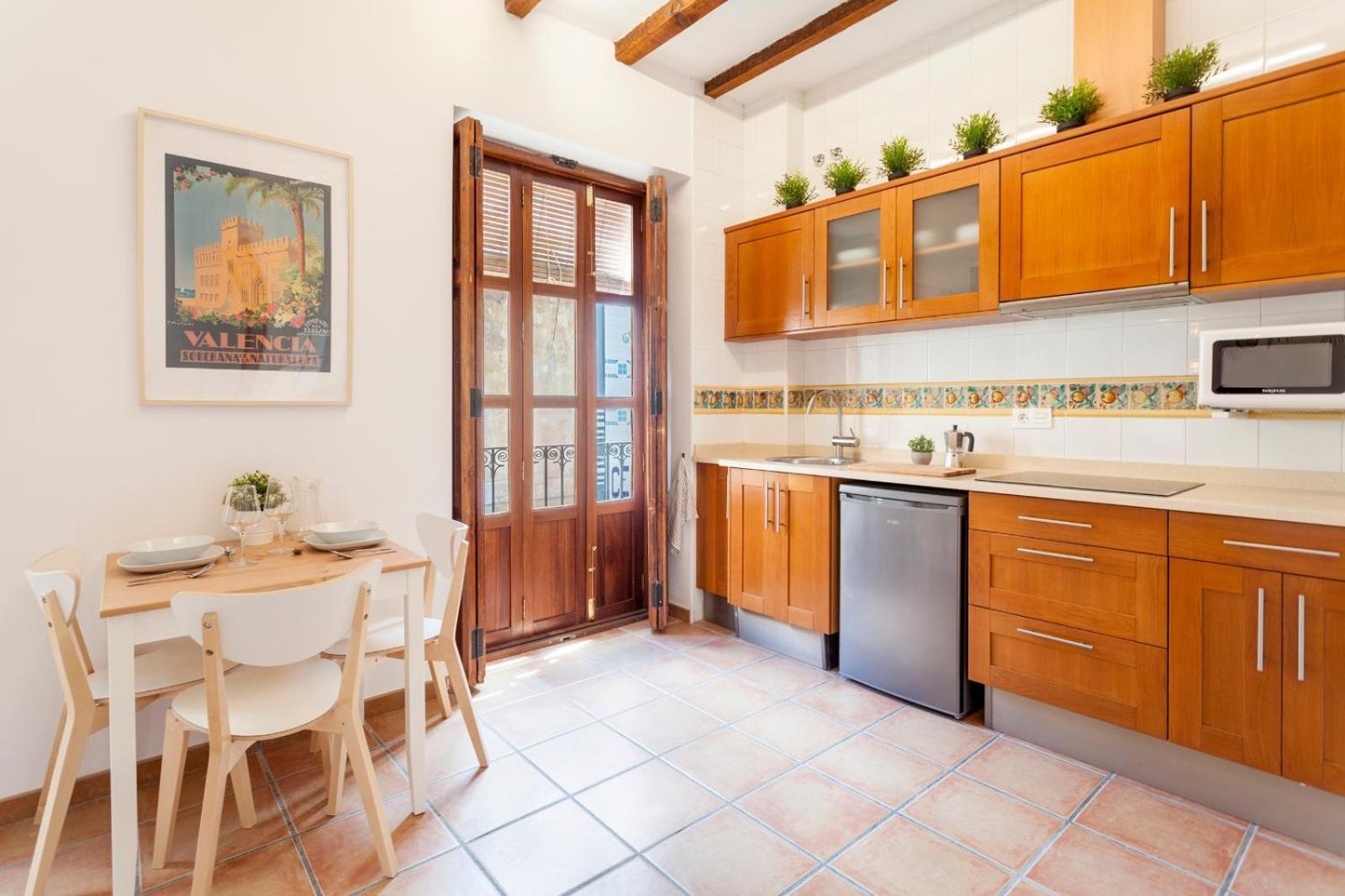 Apartamento Loft Reformado Y Soleado Junto Al Mercado *