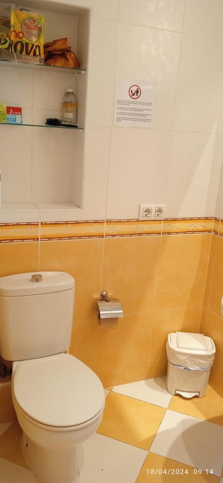 Guest house Y Suite. Upv, Uv Y Playa Valencia