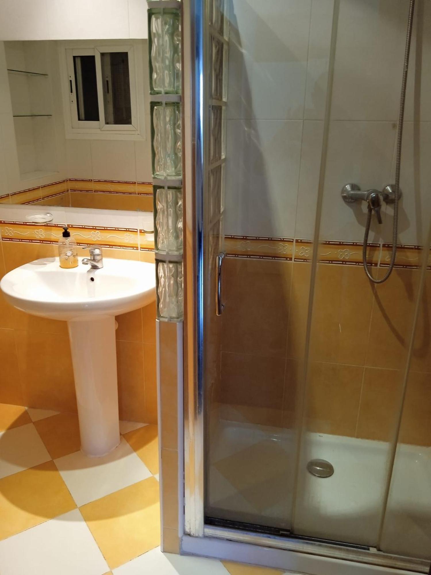Y Suite. Upv, Uv Y Playa Guest house Valencia