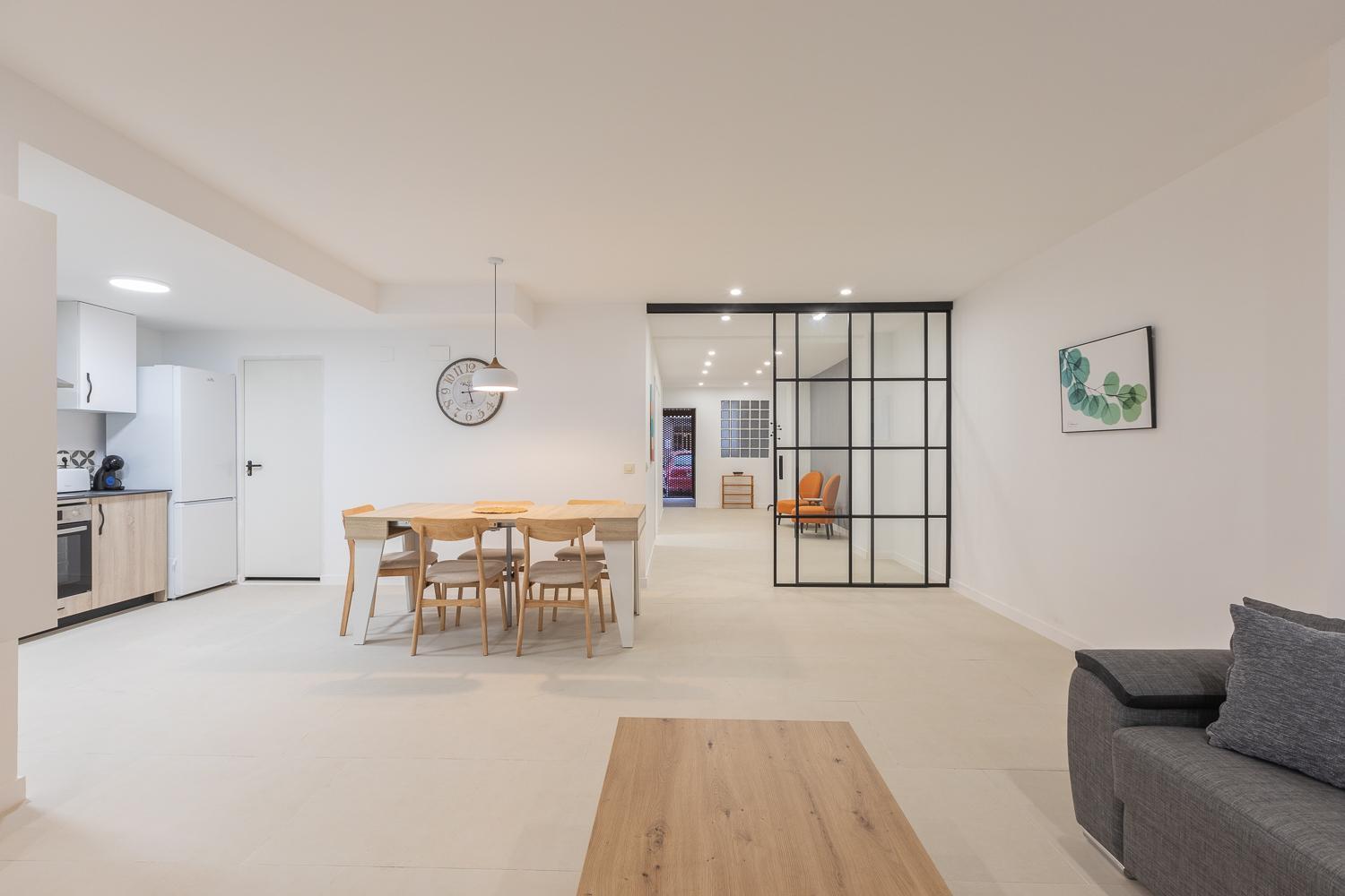 Apartamento Amplio Cerca Centro Historico Y Turia 5pax 2 Bath *