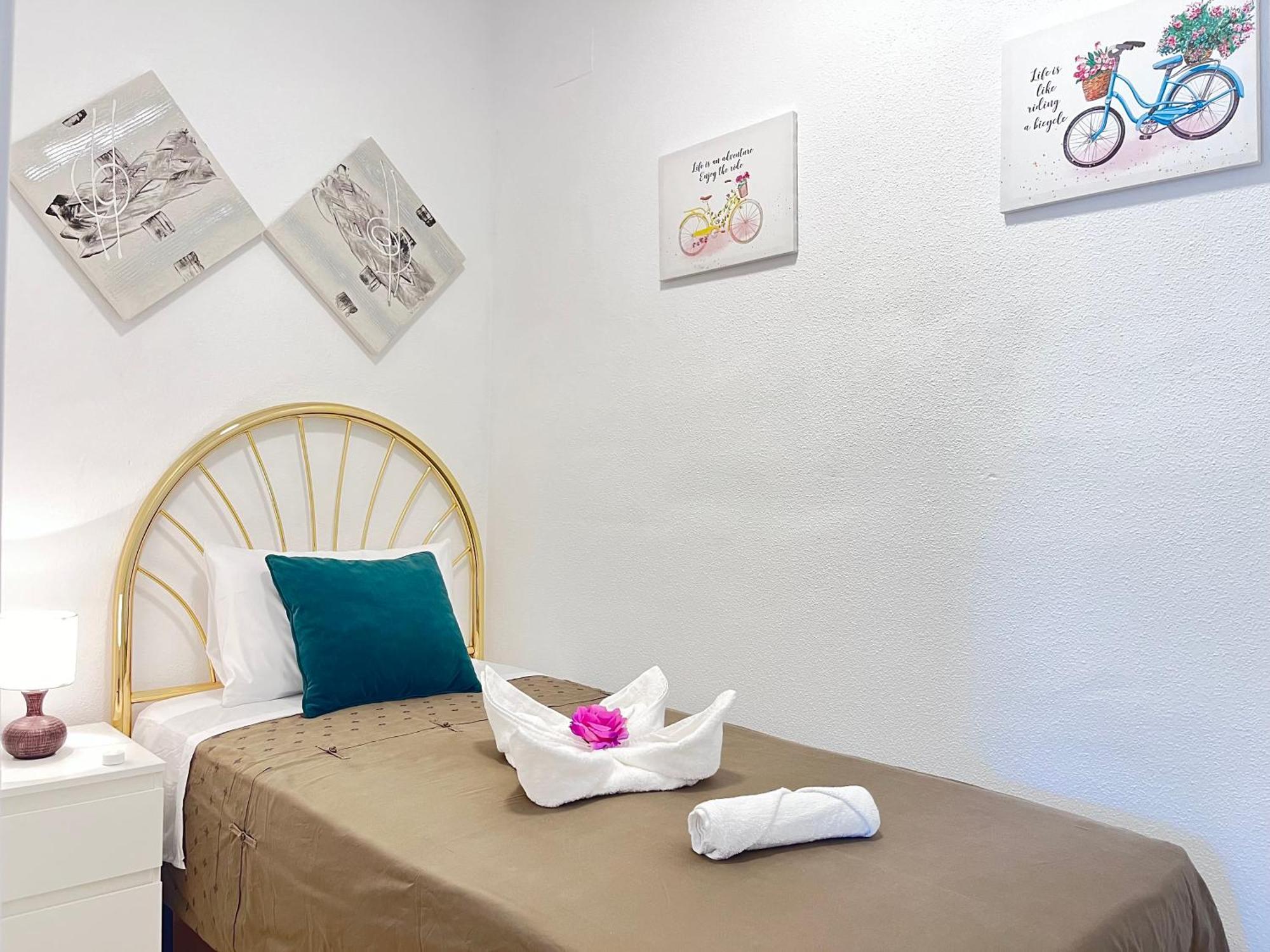 ☆the Peaceful Homestay☆ W/ Terrace⌘parking⌘bbq * Valencia