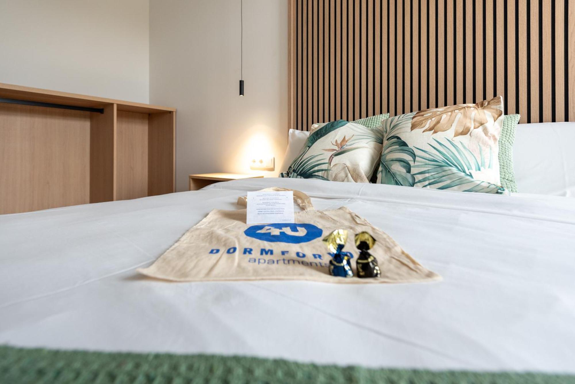 Dorm4you Arena Family 13 Apartahotel Valencia