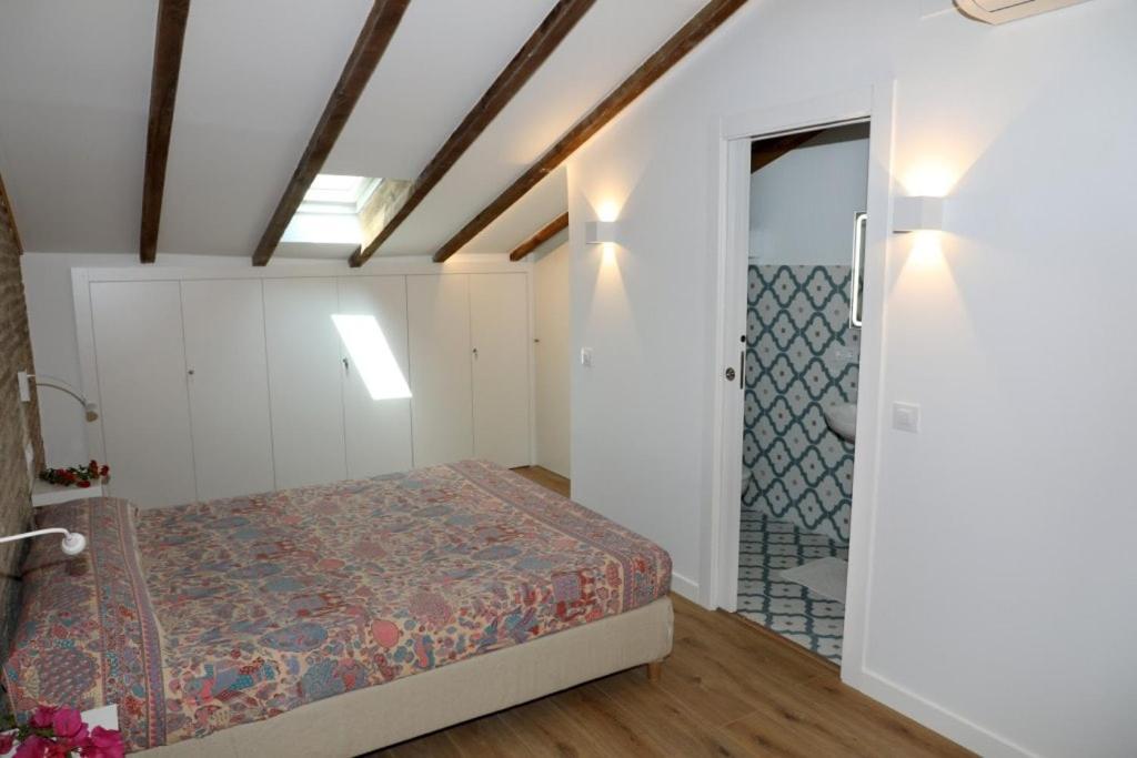 Living With Style In The Cabanyal Valencia