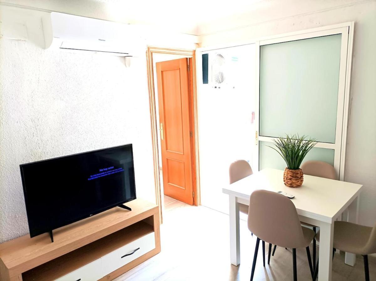Apartamento El Cabanyal 400m From The *