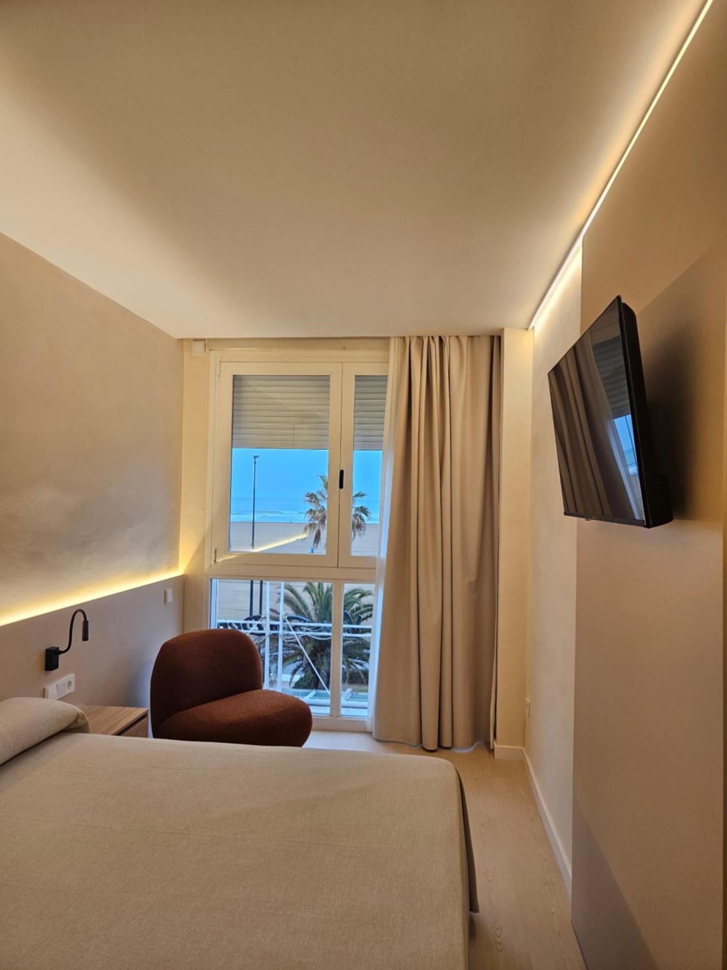 El Globo Hotel *