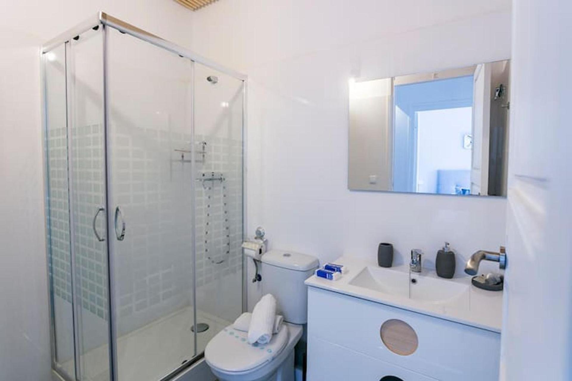 Remarkable 3 Bedroom In L'eixample Valencia