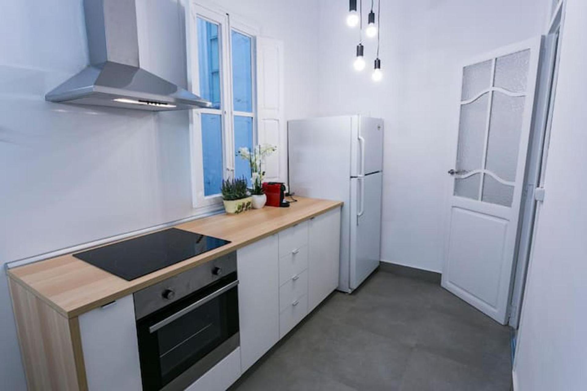 Remarkable 3 Bedroom In L'eixample * Valencia