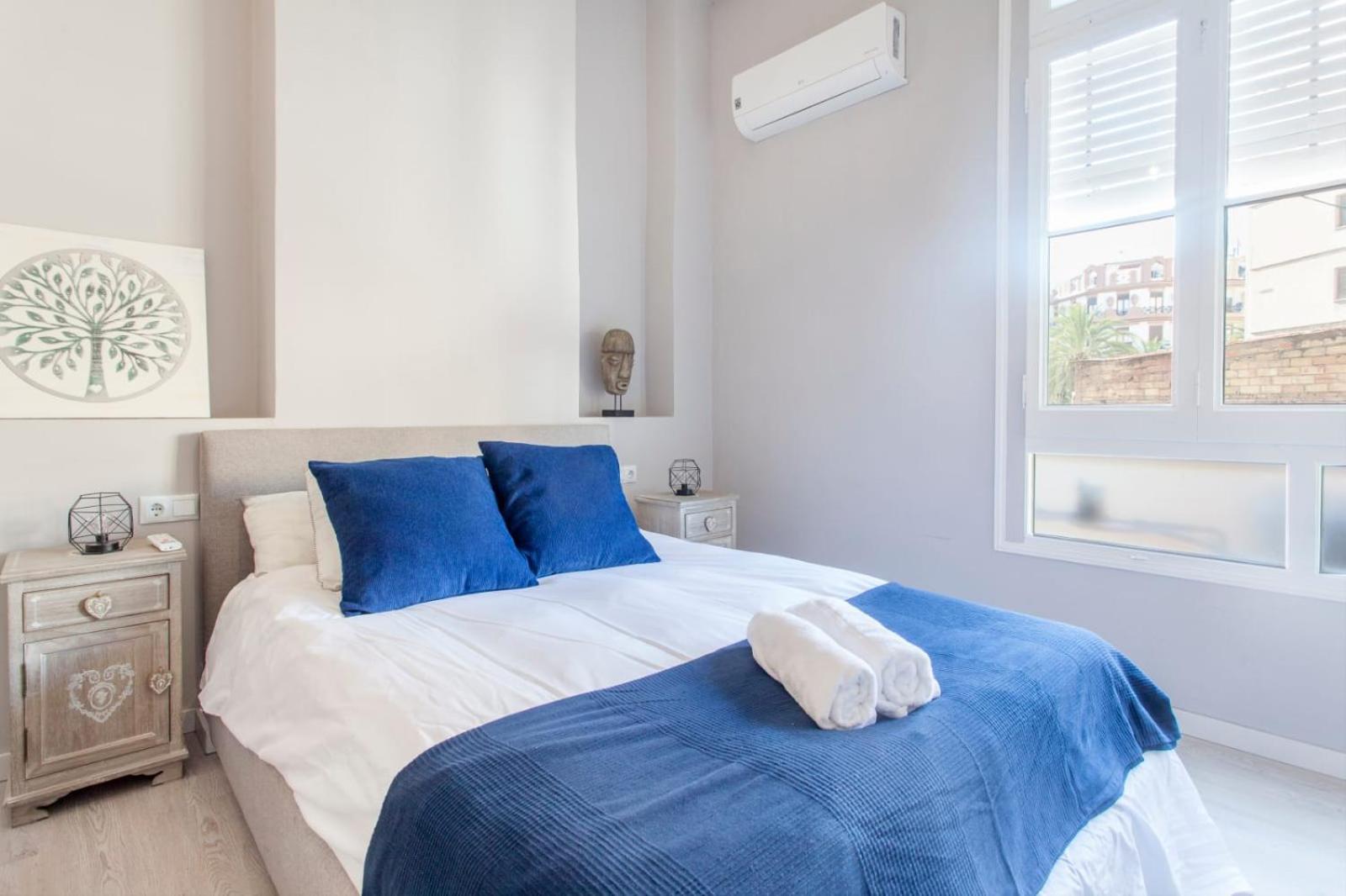 Remarkable 3 Bedroom In L'eixample * Valencia
