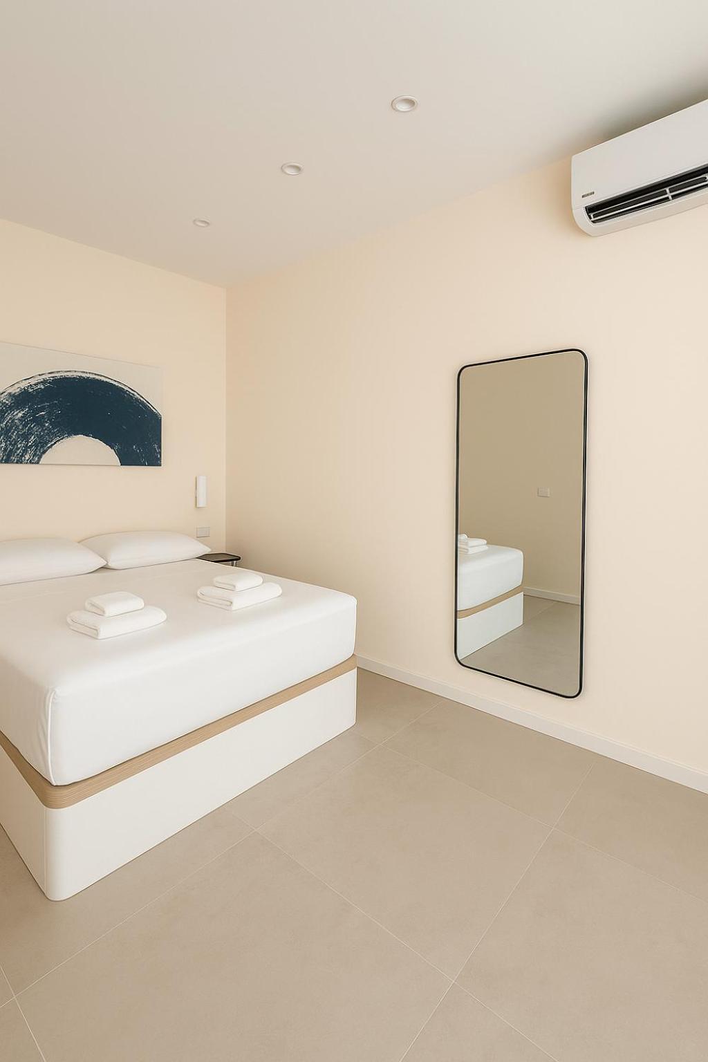 Apartamento Roca Coll Msuites Valencia