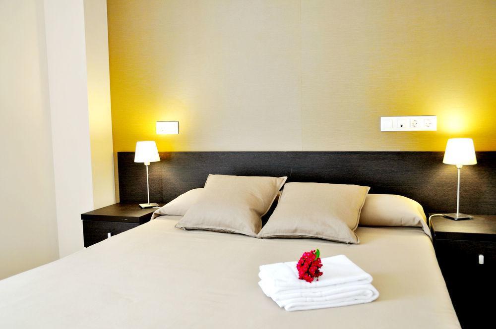 Residencia Universitaria Resa Damia Bonet Valencia