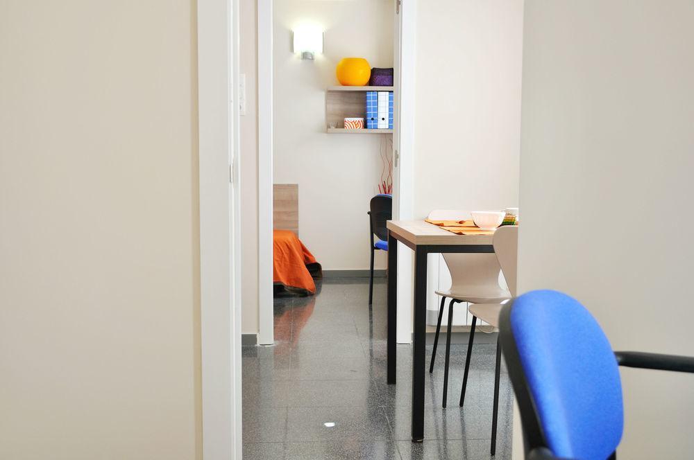 Residencia Universitaria Resa Damia Bonet Apartment