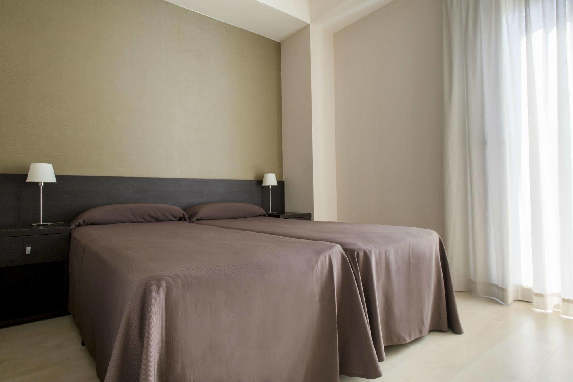Apartment Residencia Universitaria Resa Damia Bonet *