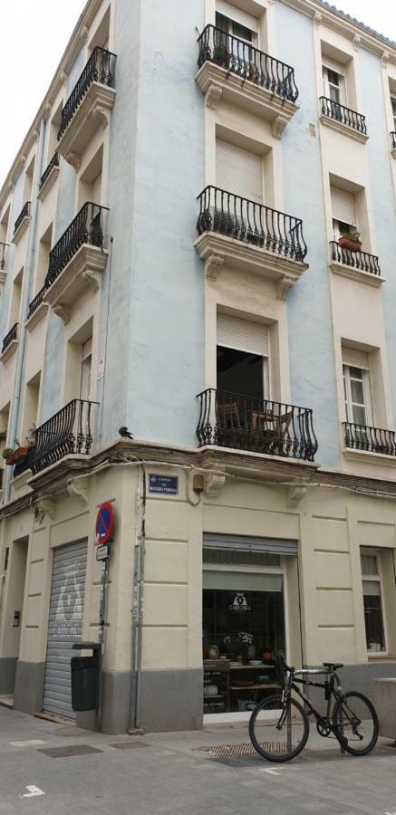 Junto Al Mercado De Ruzafa * Valencia
