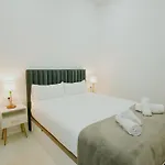 Apartment 1 City Of Arts And Science Fast Wifi 1