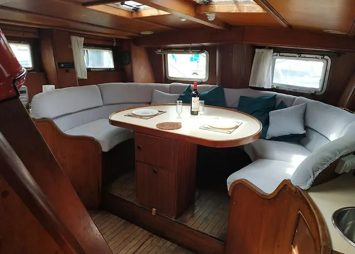 Velero Unico Donde Relajarte, Parking Gratuito