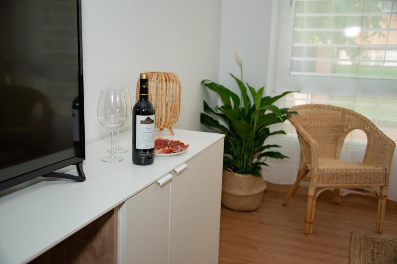 Soraya's Place - Chopin 5 *