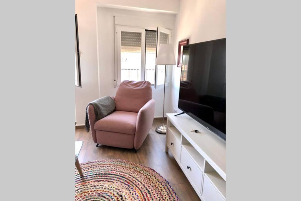 Beautiful And Renovated In The Center Apartamento *
