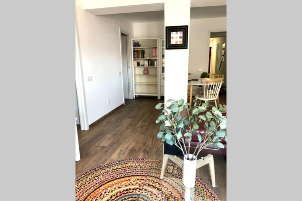 Beautiful And Renovated In The Center Apartamento