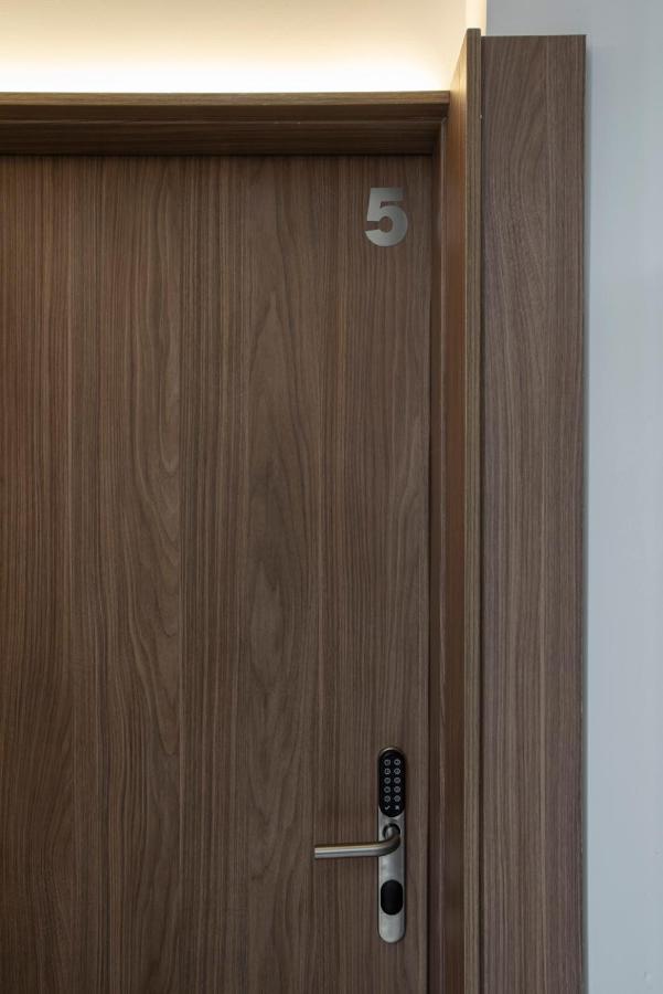 Dau Apartment