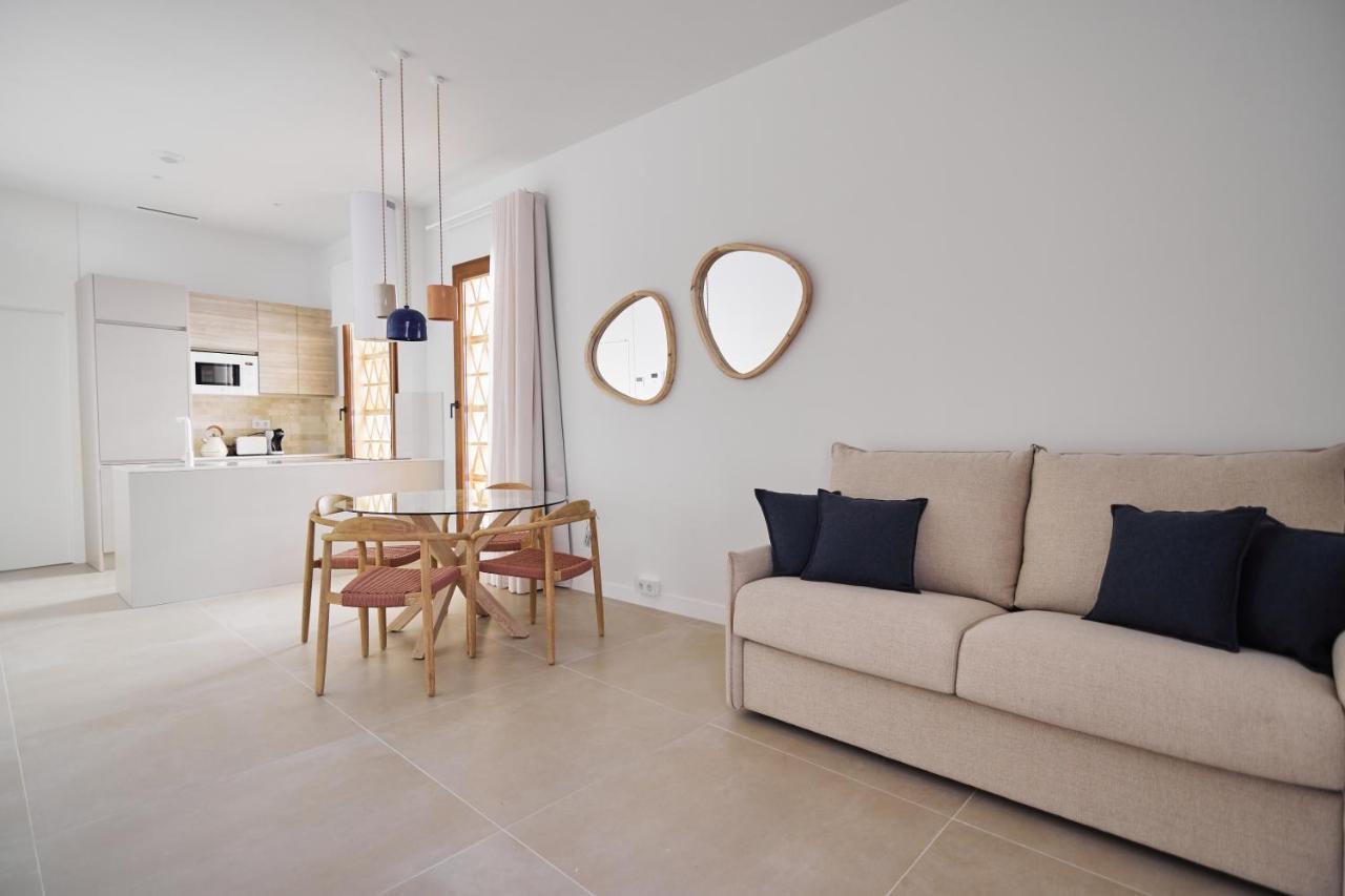Slow Apartment *