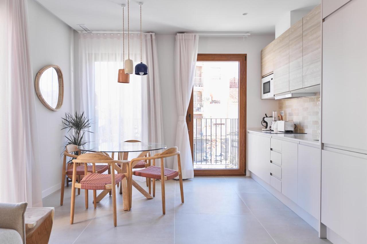 Slow Apartment *