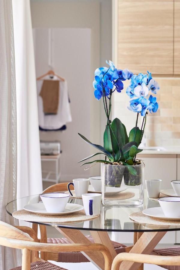 Slow Apartment *
