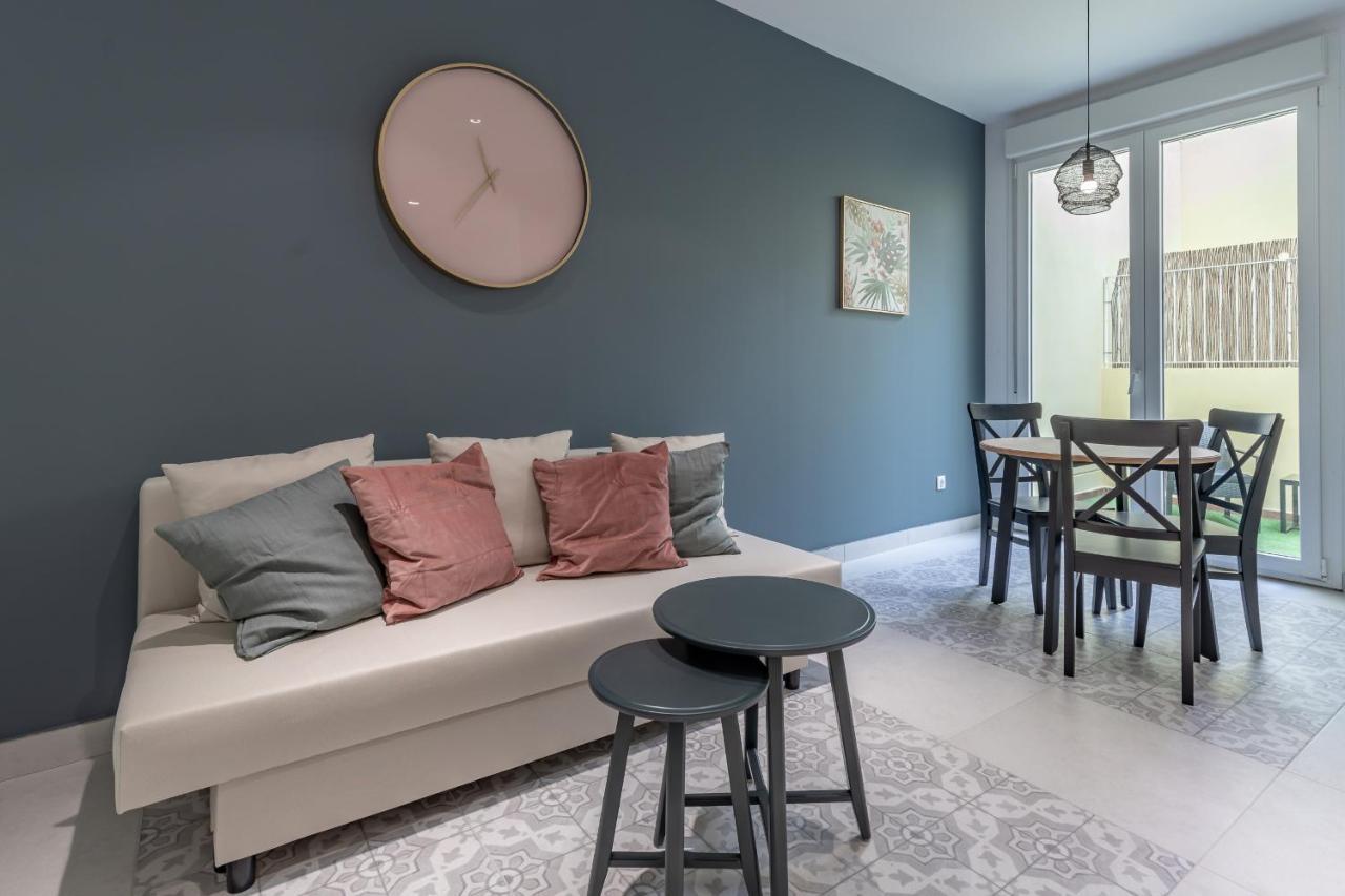Aparthotel Chic & Comfortable Apartment, Private Terrace