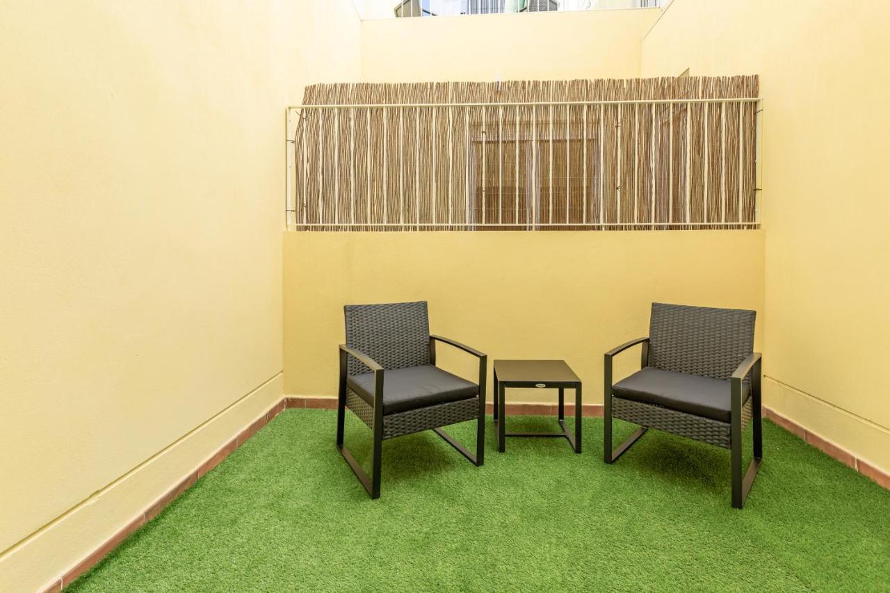 Chic & Comfortable Apartment, Private Terrace *