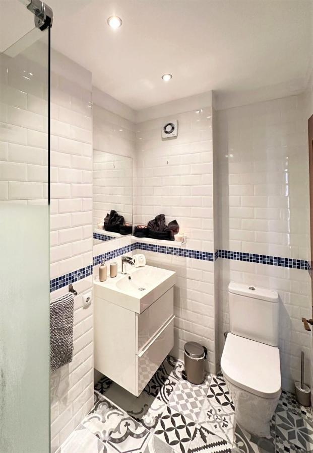 Your Sunny & Spacious Portview Valencia