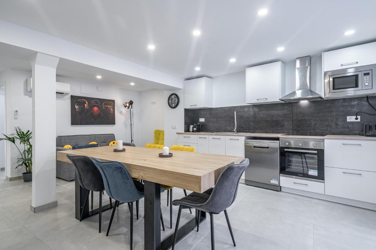 New Modern Cozy Apartment