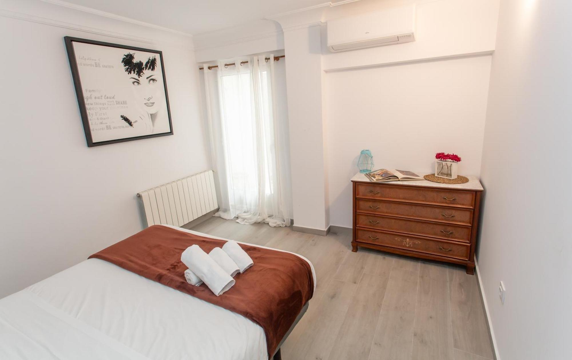 Apartamento Tranquilo Apartamento Centrico En Plaza Cisneros
