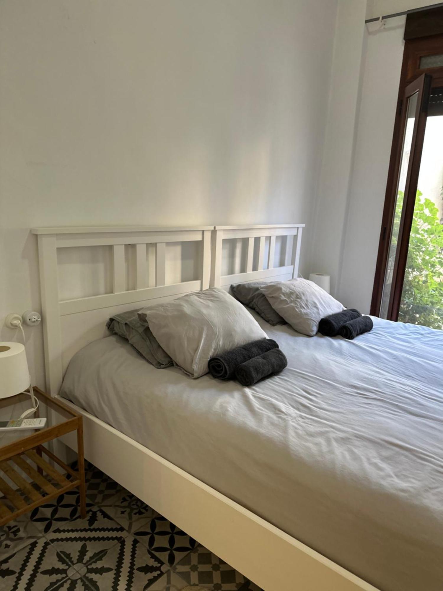 Doble En Ruzafa Con Bano Privado Homestay *