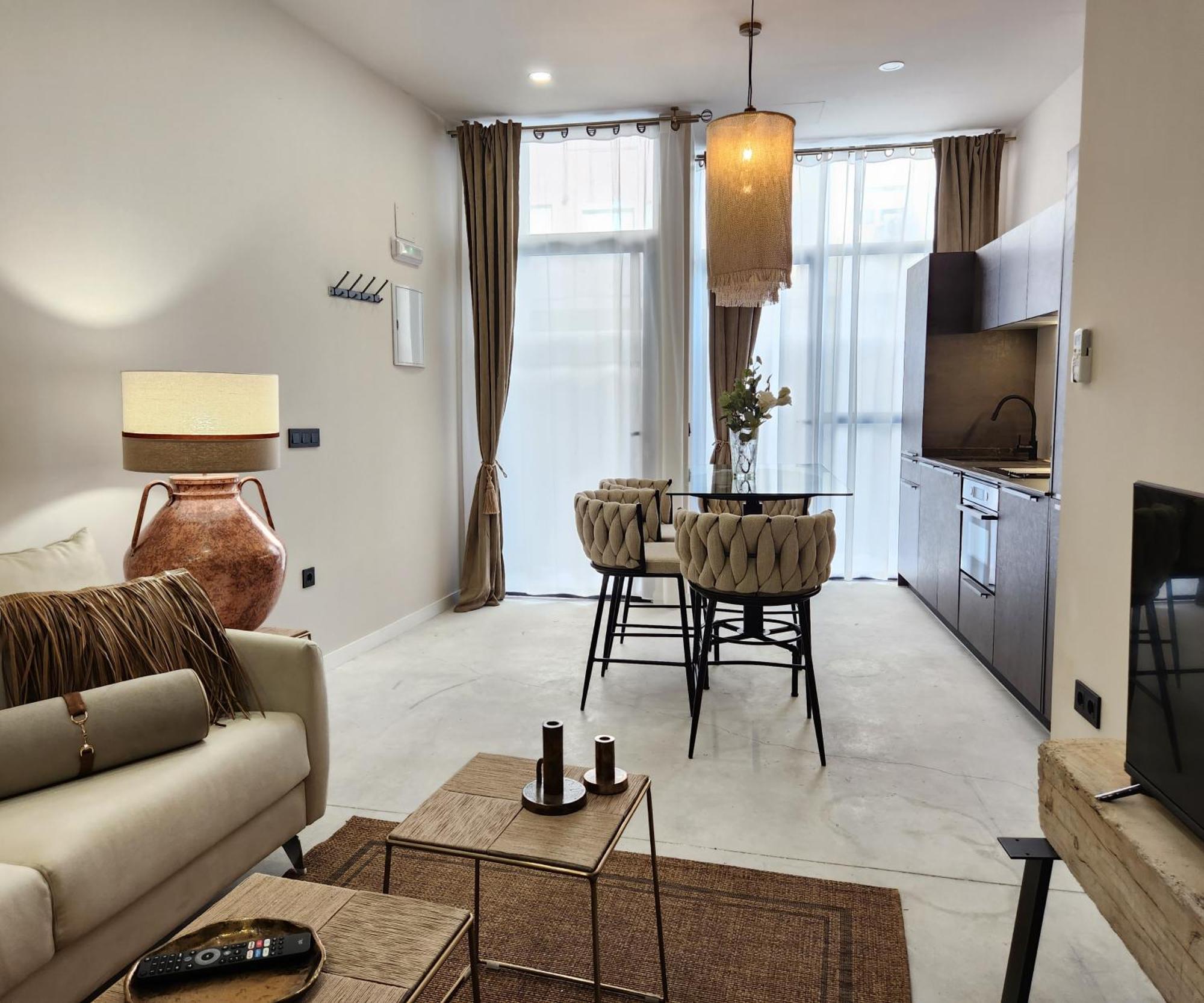 Apartment Md Pare Presentat *