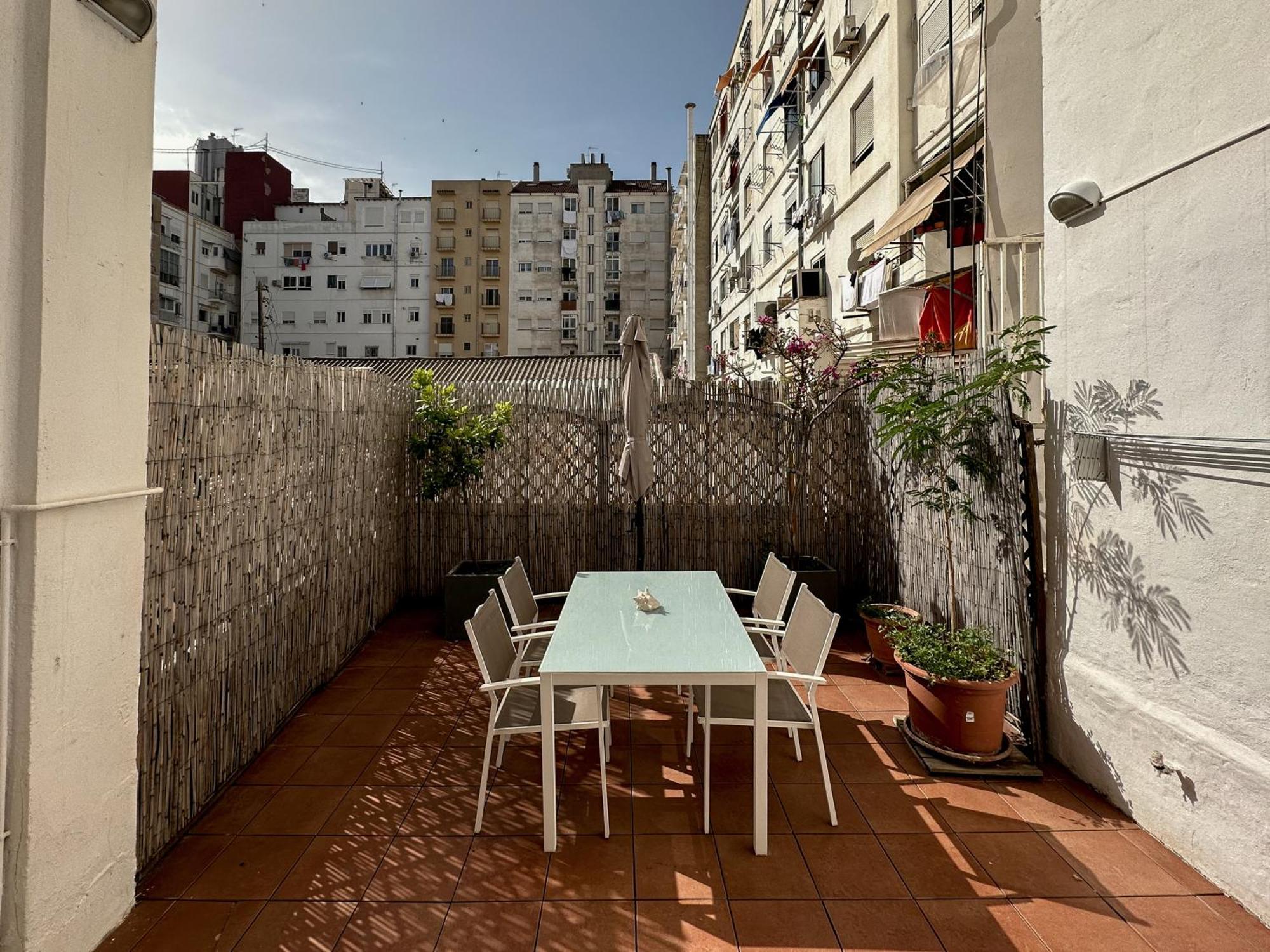 Enjoy 4 Pax At Ruzafa With Sunny Terrace Apartment