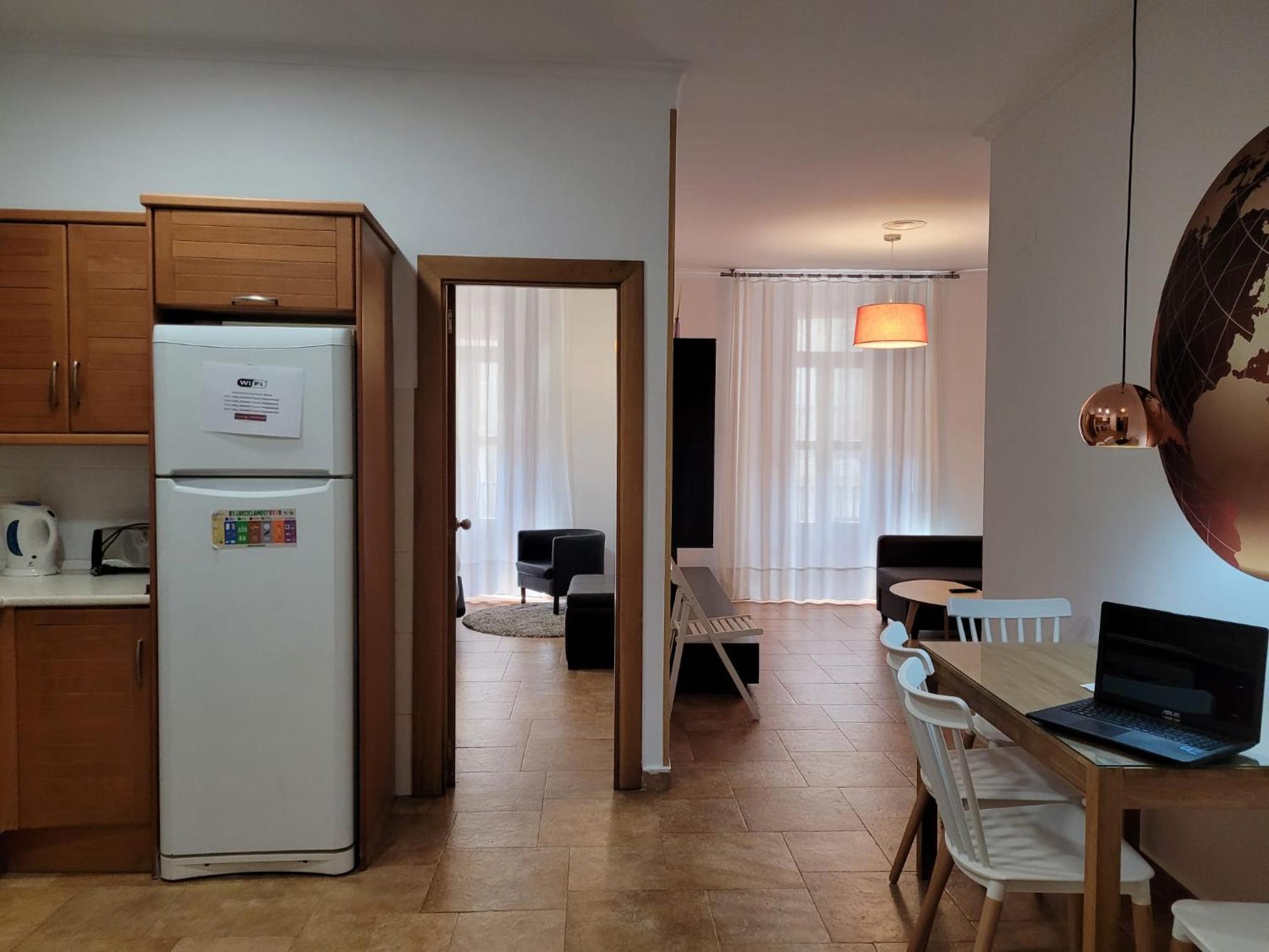 Apartment Living - Merced Valencia