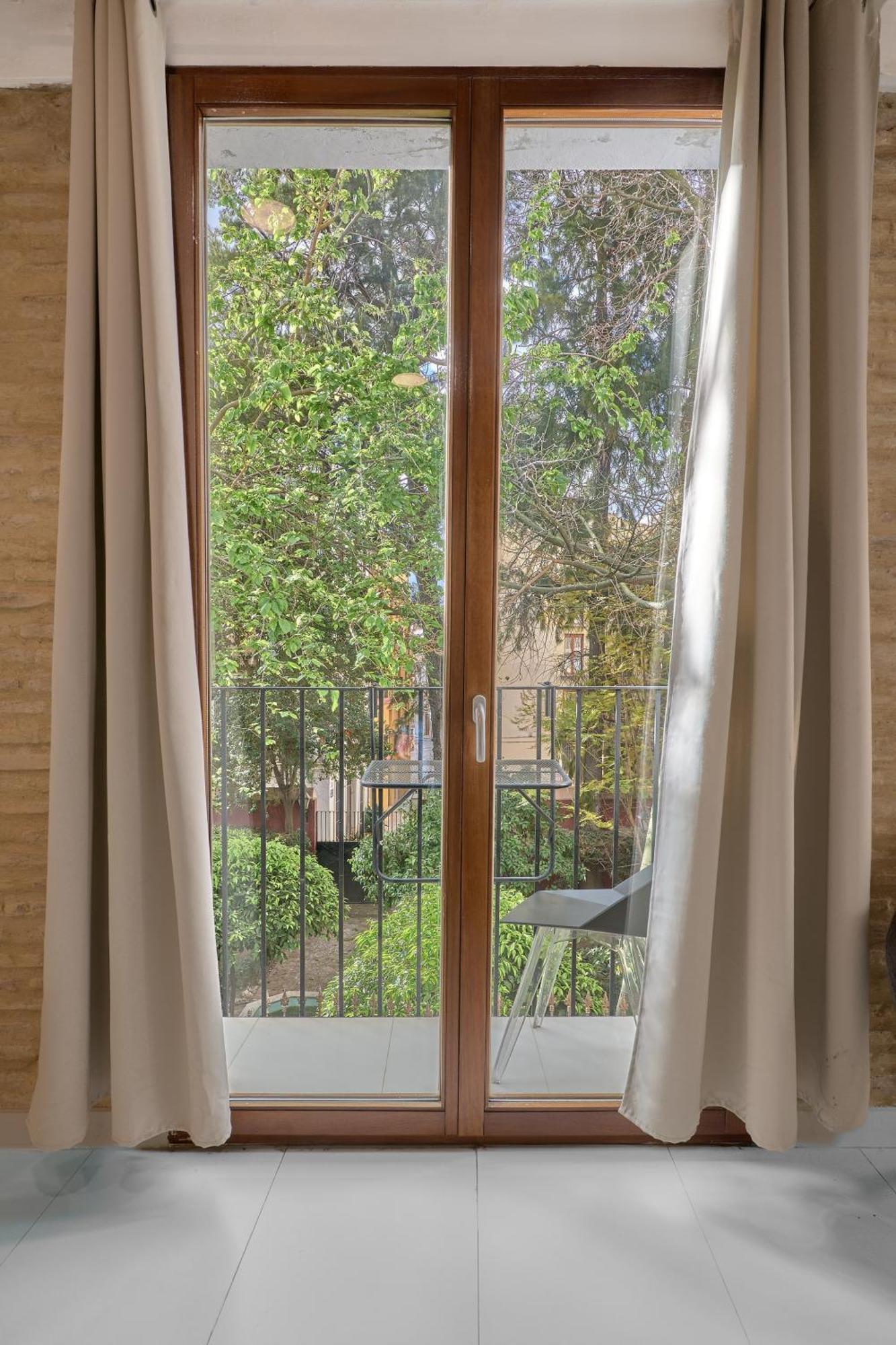 Apartamento De Diseno En Plaza Del Carmen F4 *