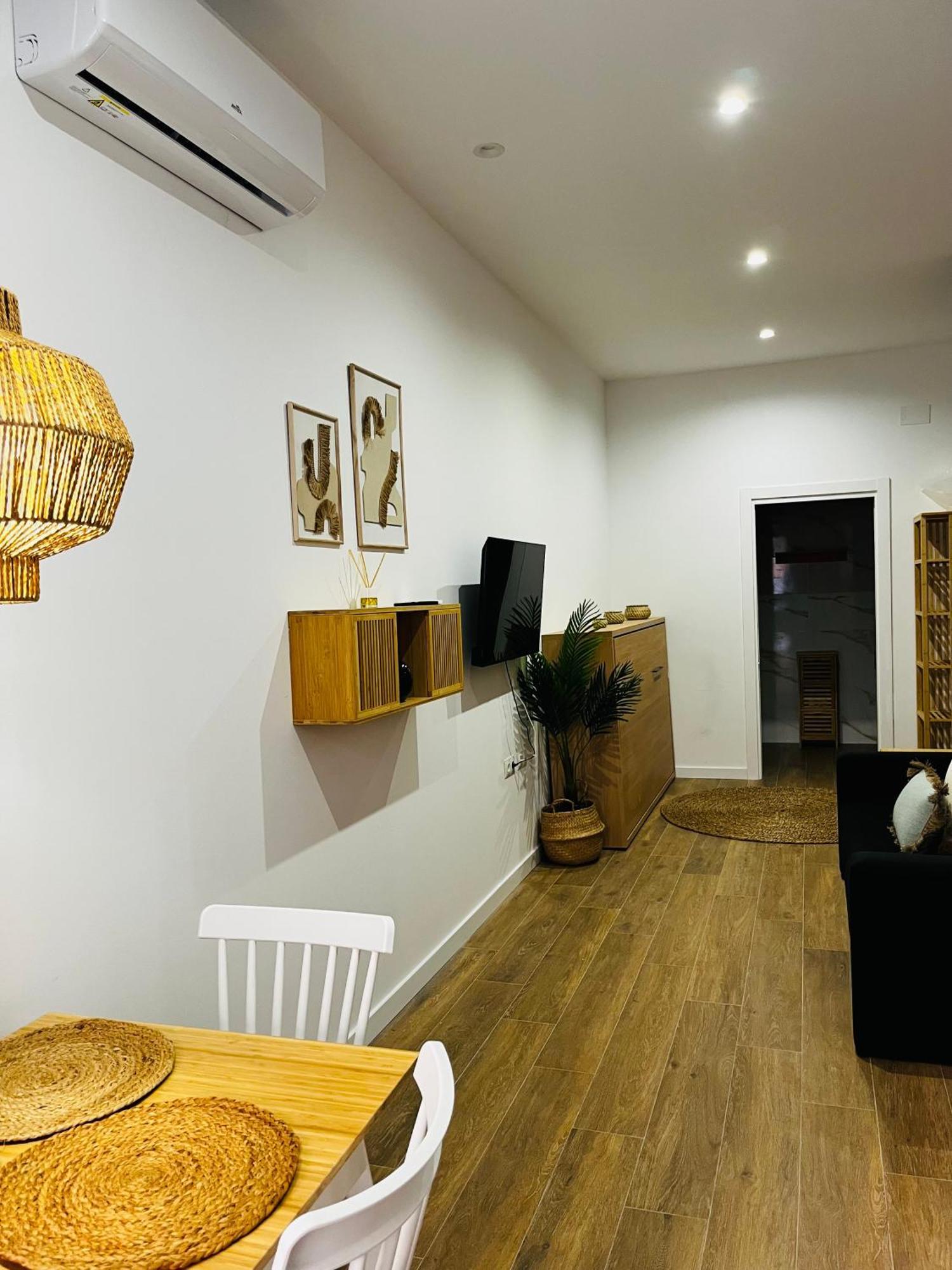 Travel Habitat Mediterranean Apartment Valencia