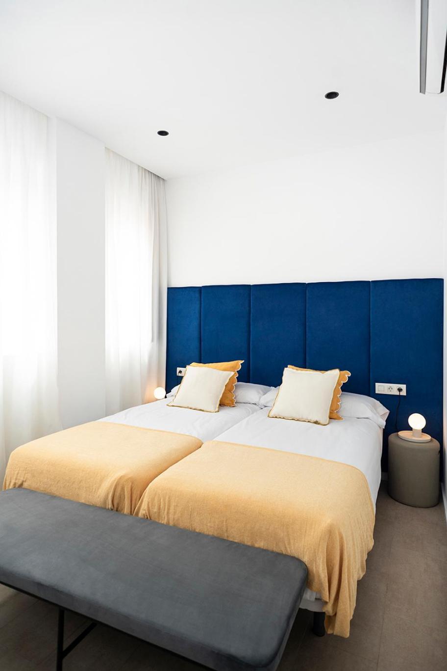 Blanq Marina Suites Aparthotel *