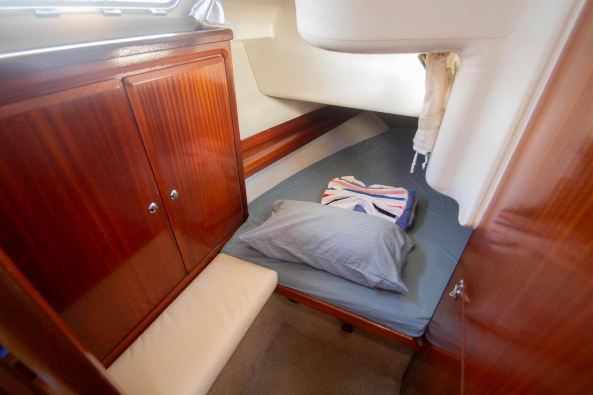 Hotel en barco Autentico Velero En Valencia