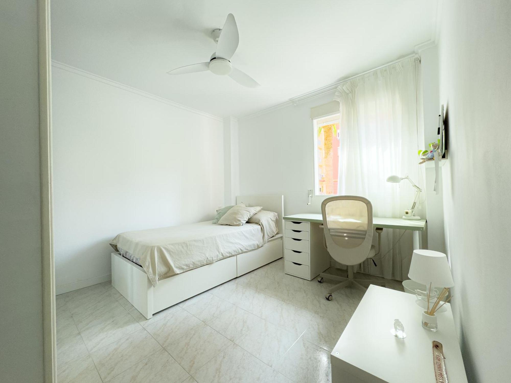 Habitación en casa particular Valencia Homestay Rooms