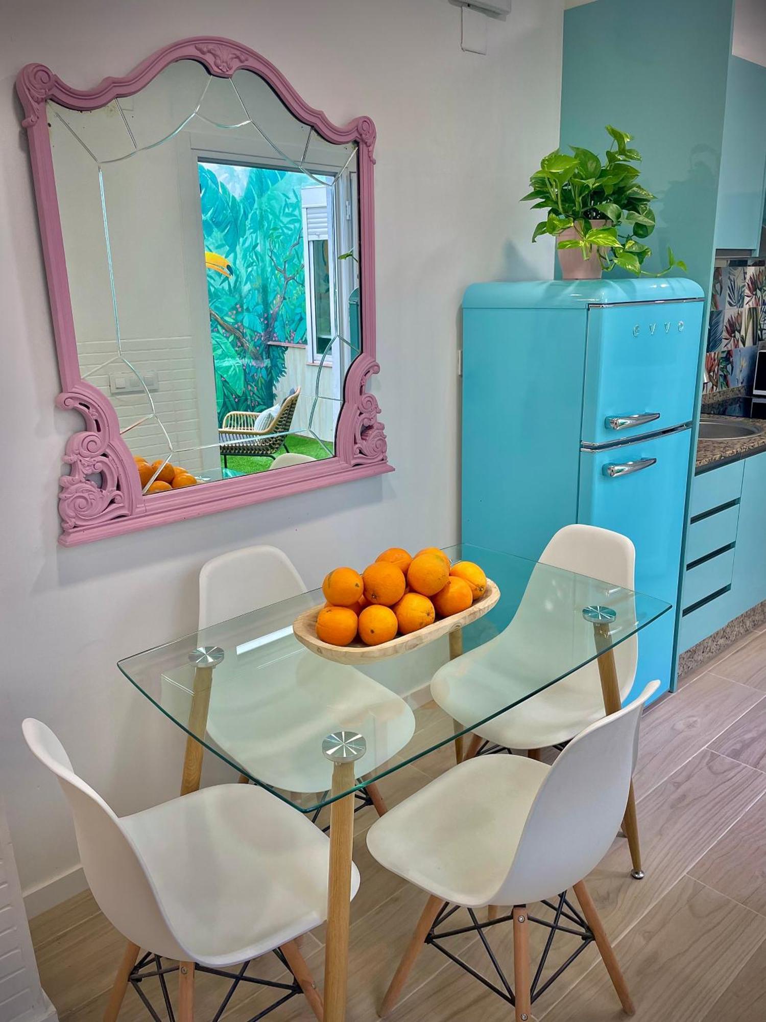 Apartamento Artistic Flat Next To Ruzafa Welcome To The Jungle *