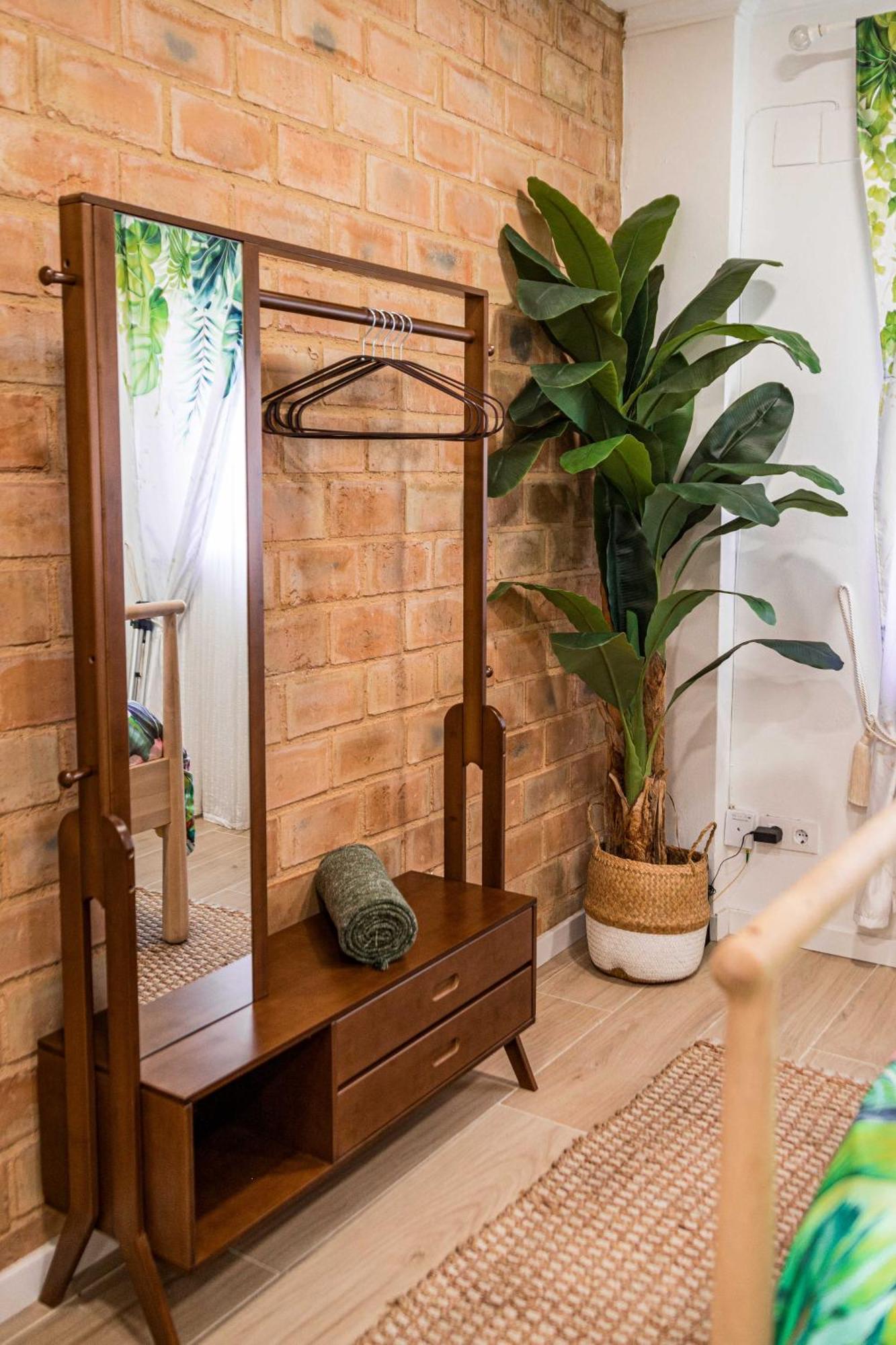 Apartamento Artistic Flat Next To Ruzafa Welcome To The Jungle *