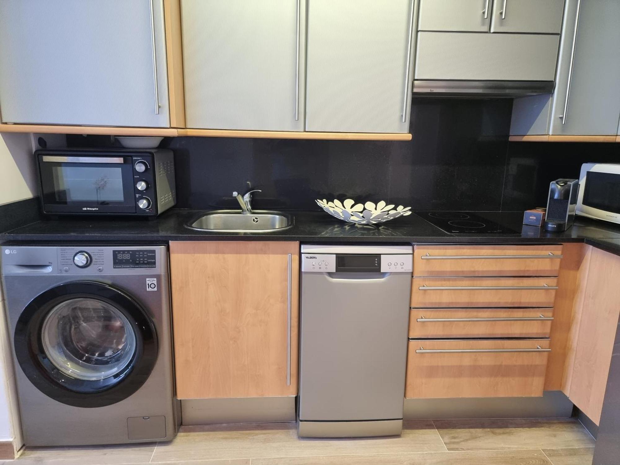 Apartamento Apto En Ciudad De Ciencias Y Cerca Playa